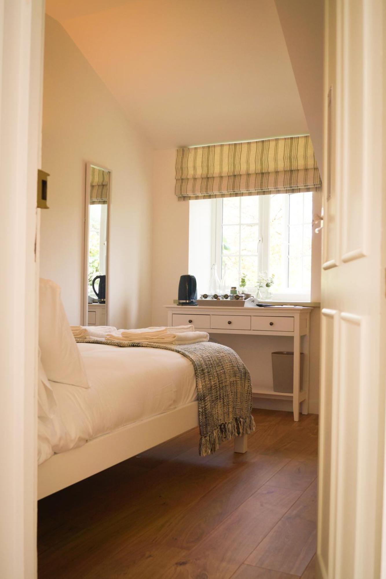 Lemon Tree Rooms - Newly Refurbished Coastal Stay Swyre Kültér fotó