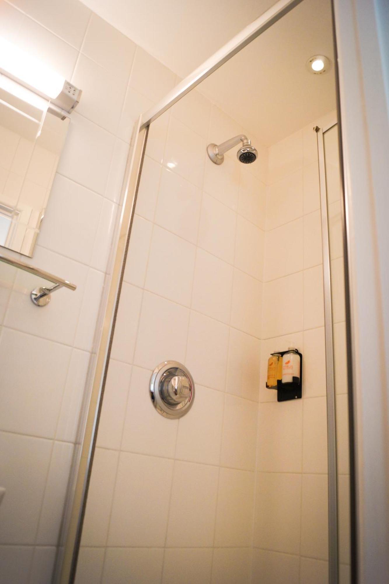 Lemon Tree Rooms - Newly Refurbished Coastal Stay Swyre Kültér fotó