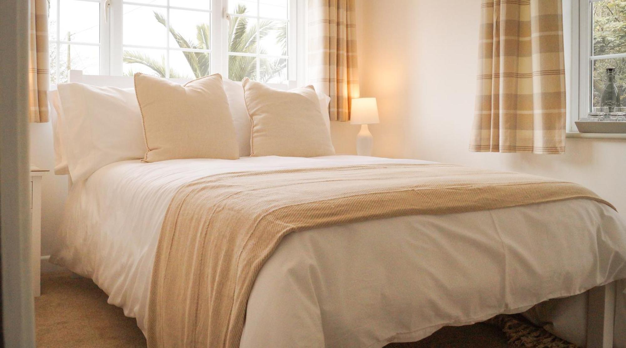Lemon Tree Rooms - Newly Refurbished Coastal Stay Swyre Kültér fotó