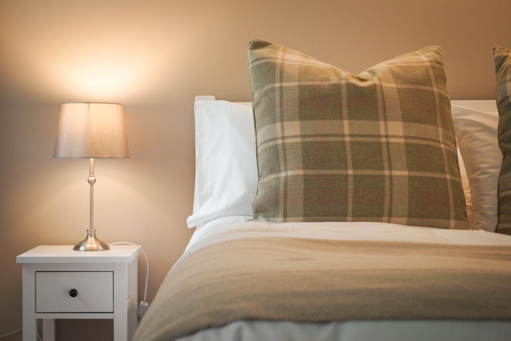 Lemon Tree Rooms - Newly Refurbished Coastal Stay Swyre Kültér fotó